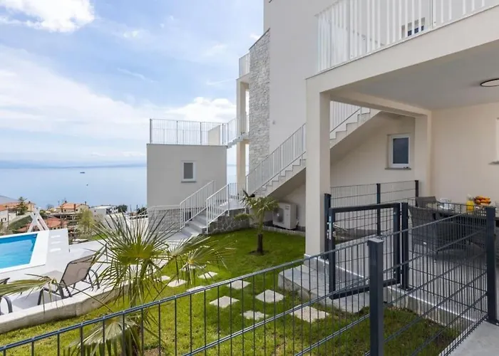 アパート 2b Breza