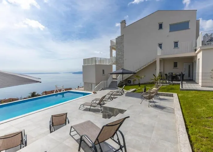 2b アパート Breza